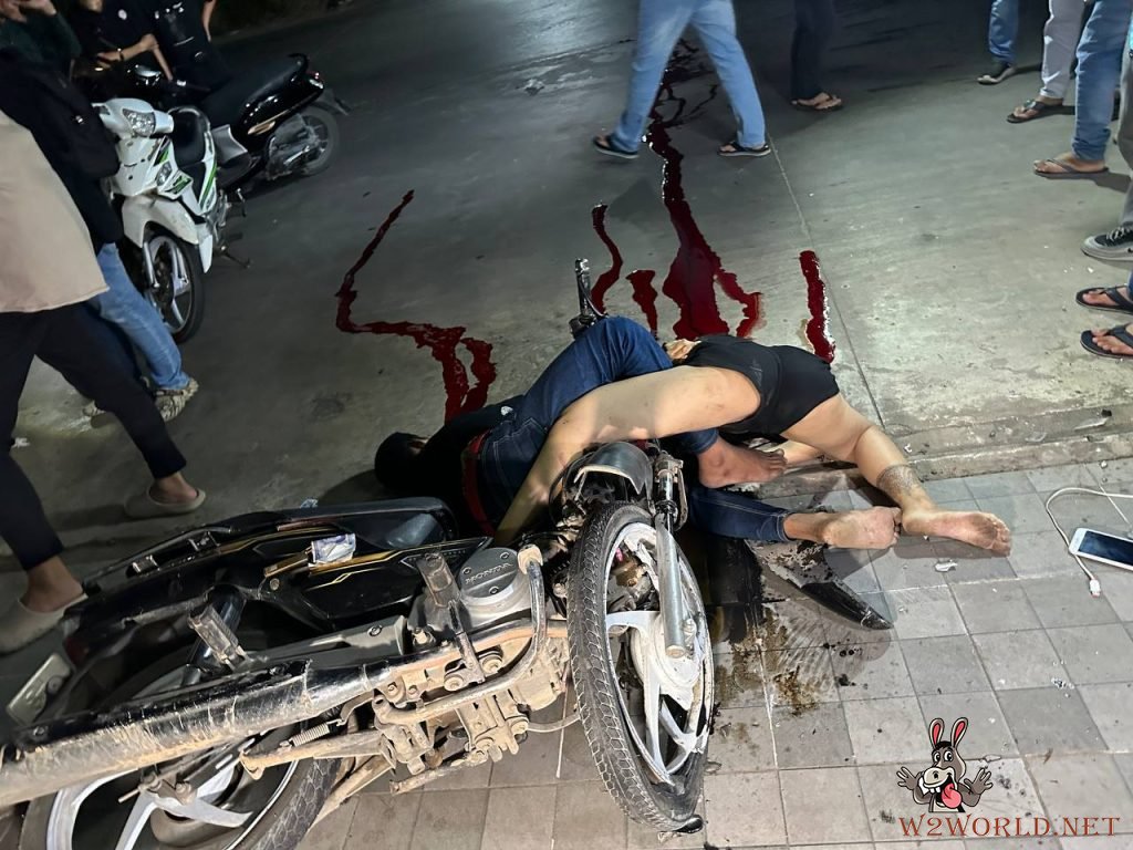 Young couple killed in motorcycle crash
