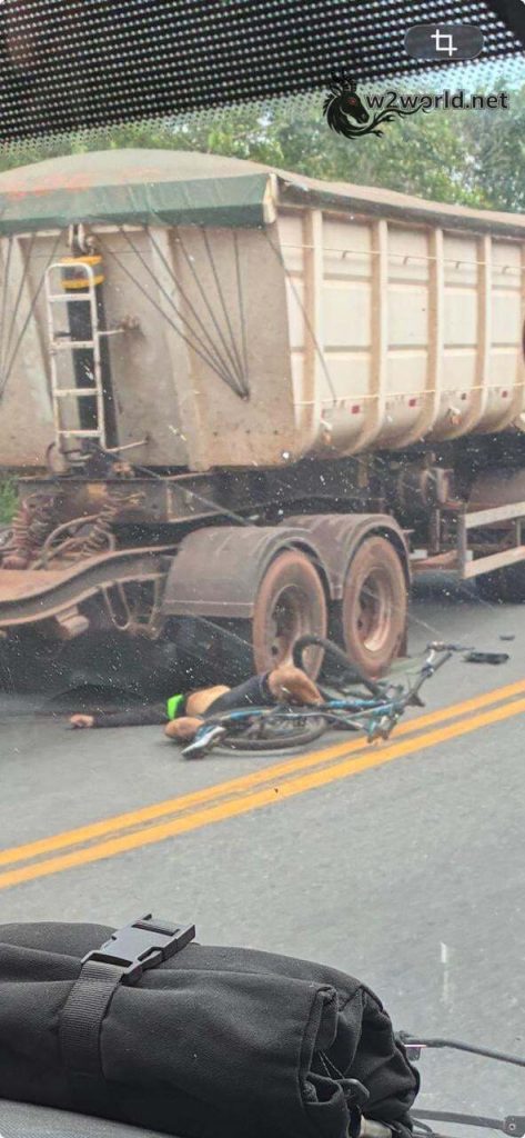 Cyclist Roberto Killed in Gruesome Head-On Truck Crash on BR-222 Tianguá Hill, Ceará, Brazil 04