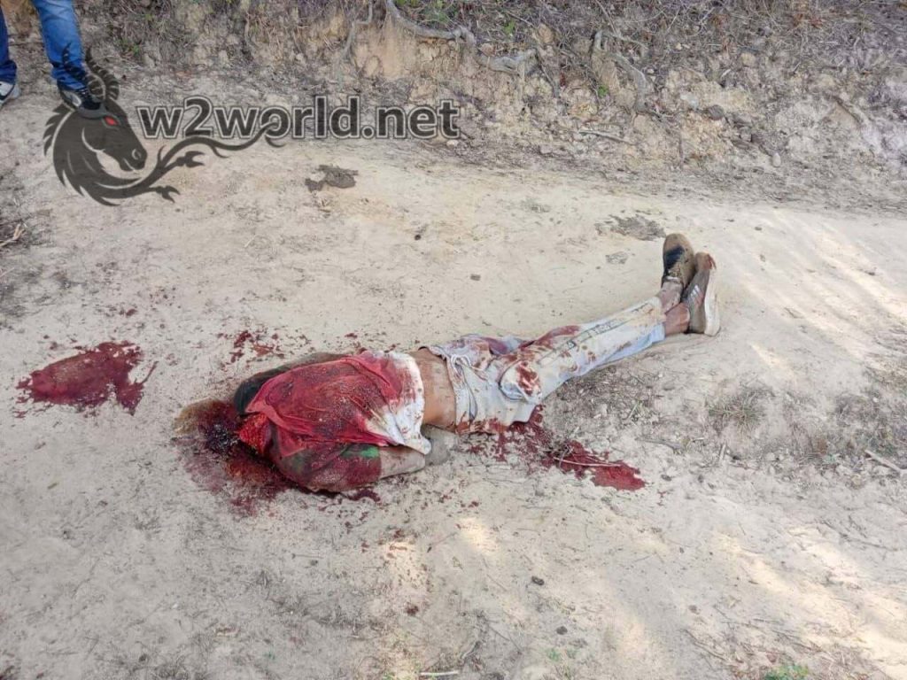 Decapitated Body of Young Man Jair B. Found in Aracataca, Colombia – Head Impaled on Fence Post 05