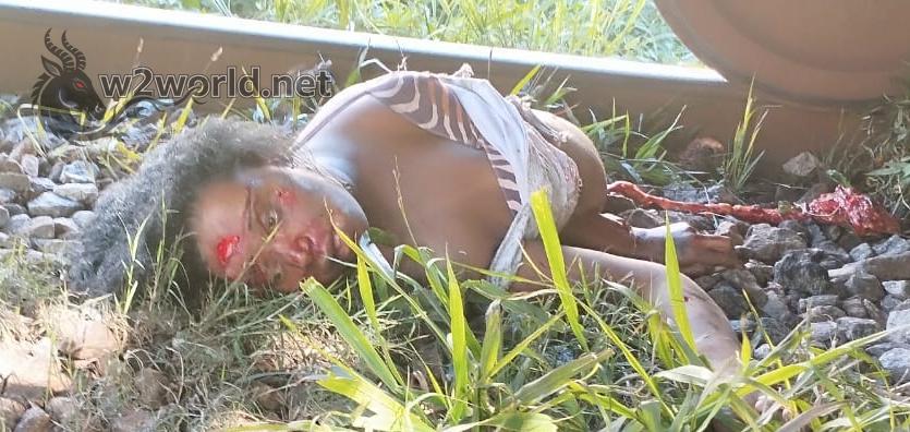 Woman Cut in Half by Train After Dropping Phone on Tracks in Mangaratiba 05